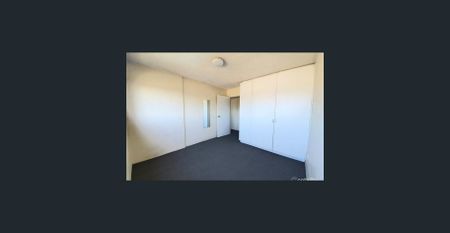 Perfectly Positioned 2 Bed Unit In Parramatta CBD! - Photo 2
