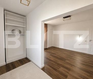 Apartament 3 camere, 70 mp, zona Calea Severinului - Fotografie 2