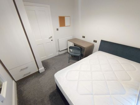 Gilroy Road, Kensington. - Photo 5