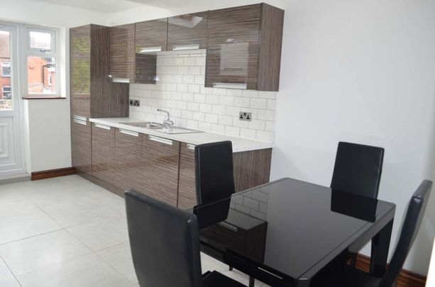23 Coronation Road - Photo 1