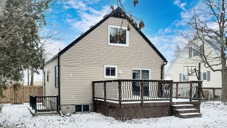 Detached Home For Lease | N8102496 - Photo 2