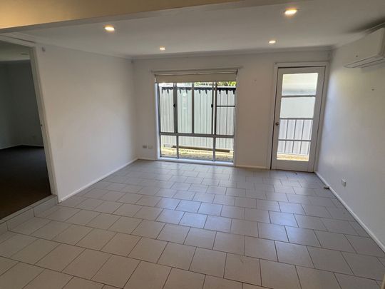 Charming 2 Bedroom Home - Photo 1