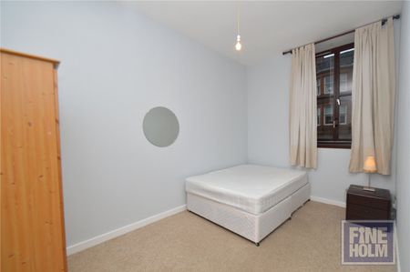3 bedroom apartment to rent - Photo 4