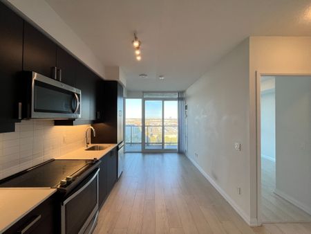 For Lease - 7895 Jane Street Unit# 1218, Vaughan, Ontario - Photo 4
