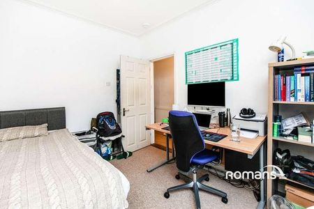 Claude Avenue, Bath, Somerset, BA2 - Photo 4