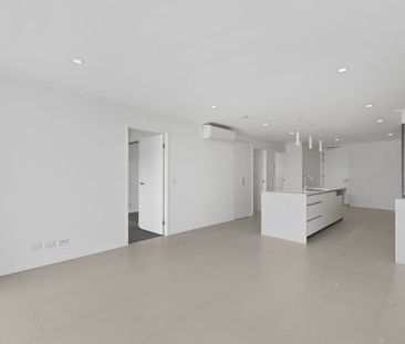 Modern Apartment Living in a Secure Mitchelton Complex - Photo 2