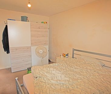 1 Bed Flat, Oakland Mews, N15 - Photo 3