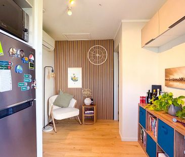 Two-Bed Unit Steps away from the University - Photo 4