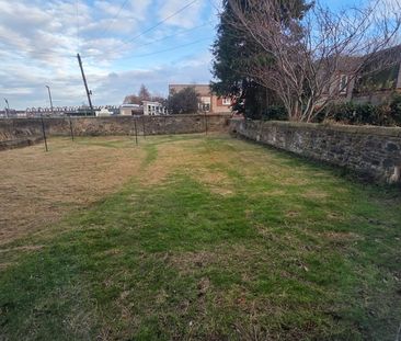 1 Bed Flat, Granton Road, EH5 - Photo 1