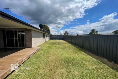 GREAT LOCATION, CHARACTER, AND CHARM! - Photo 4