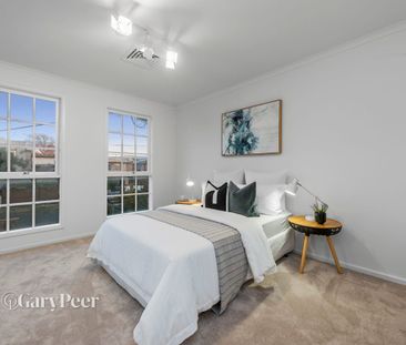 7 Morrice St, Caulfield North VIC 3161 - House For Rent | Domain - Photo 6