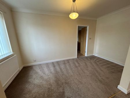 Queens Drive, Liverpool, L15 - Photo 4