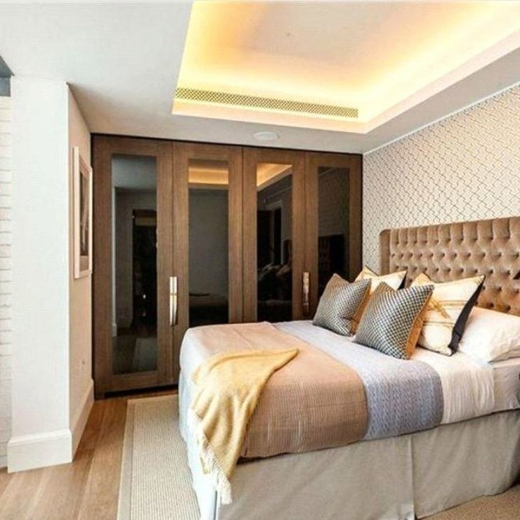 3 bedroom Flat to rent in Duke Street, Mayfair, London, W1K - Photo 1