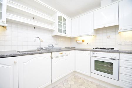 2 bedroom apartment - Photo 4