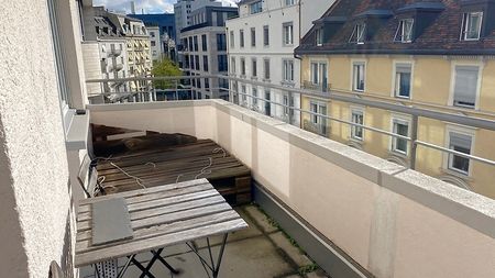 2½ Zimmer-Wohnung in Zürich - Kreis 4, möbliert - Foto 2