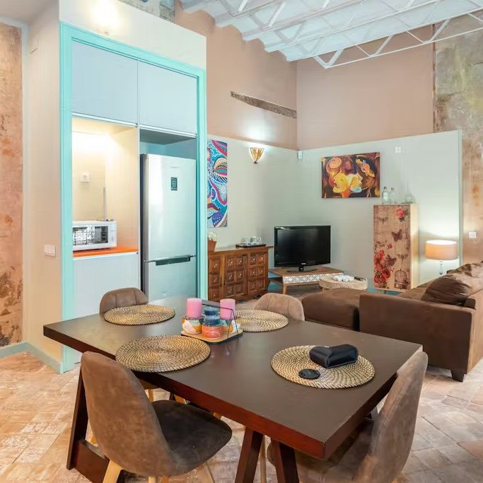 Baixada de Viladecols, Barcelona, Catalonia 08002 - Photo 1