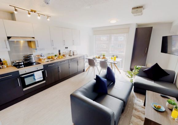 Gold En Suite - Photo 1