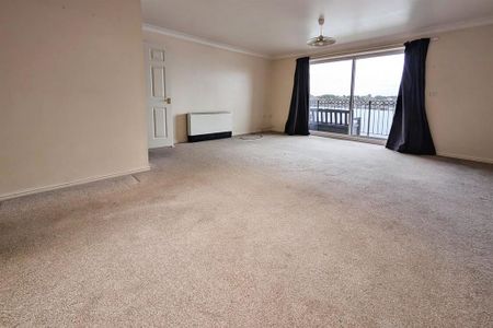 2 bedroom apartment to rent - Photo 5