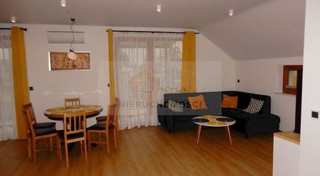 005MW Chełmiec, bezczynszowe mieszkanie na wynajem, pow. 80 m2, I piętro/ poddasze, 3 pokoje, balkon, miejsca postojowe. Cena 3000 zł - Фото 4