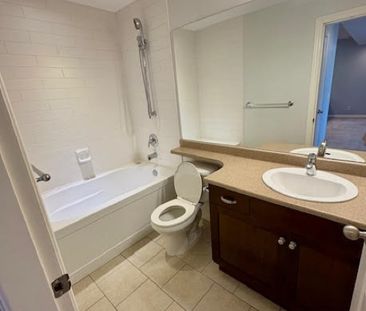 MiraVista – UTILITIES INCLUDED!! - Photo 5