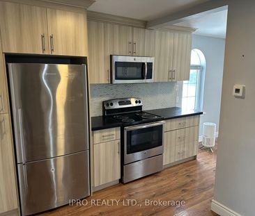 For Lease - 853 Fourth Street Unit# Main Floor, Mississauga, Ontario - Photo 4