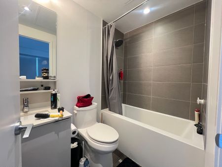 For Lease - 5 Buttermill Avenue Unit# 2609, Vaughan, Ontario - Photo 3