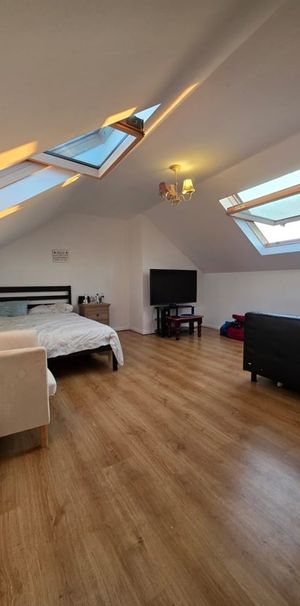 Room in a Shared House, Goodmayes Lane, IG3 - Photo 1