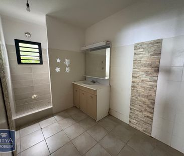 Location Maison 5 pièces 124m² LA MONTAGNE 97417 - Photo 3