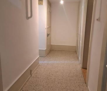 Rue Numa-Droz 98 Chaux de Fonds - Appart 3 p. 1er étage - Photo 4