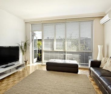 8/133 Brighton Road, Elwood, VIC, 3184 - Photo 1