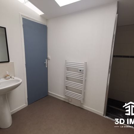 Location Appartement 2 pièces 56m² AVESNES SUR HELPE 59440 - Photo 4