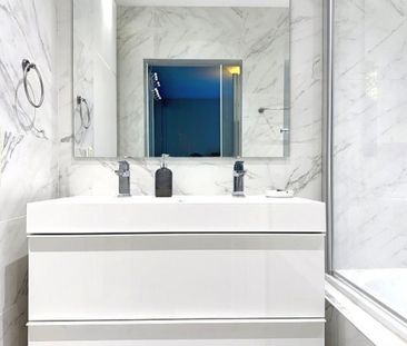 Lumineux appt (+-132m²) - 2 chambres + 3 terrasses. - Photo 1