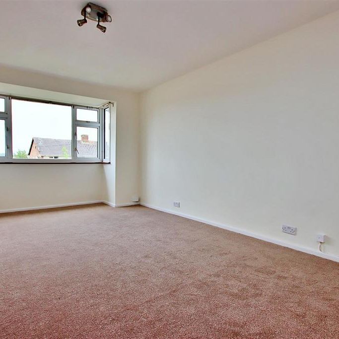 2 bedroom maisonette to rent - Photo 1