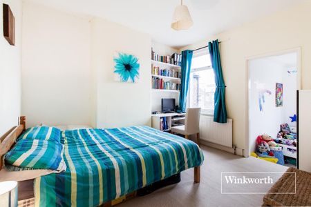 2 bedroom terraced house to rent - Photo 4