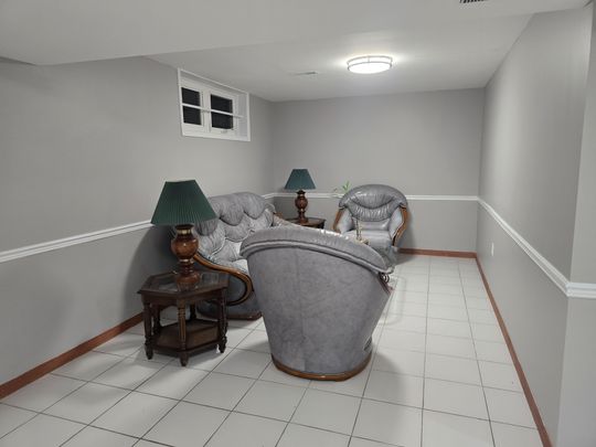 For Lease - 89 Lawnside Drive Unit# Basement, Toronto, Ontario - Photo 1