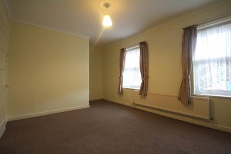 3 Bed Semi-Detached House, Weoley Avenue, B29 - Photo 2