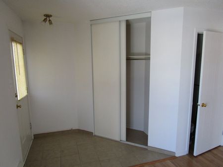 206-232 boul. de La Vérendrye Est - Photo 3