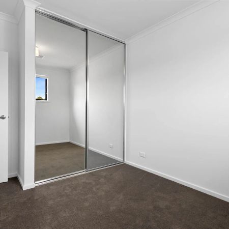 71 Boardwalk Drive - Photo 2