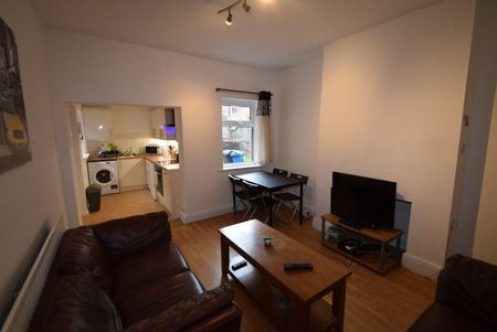 3 bedroom house share to rent - Photo 2