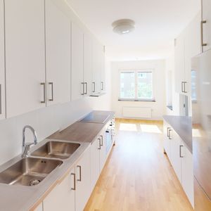 Västra Åsgatan 17 - Photo 2