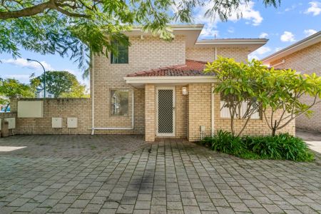 “Applecross Executive Living” - Photo 3