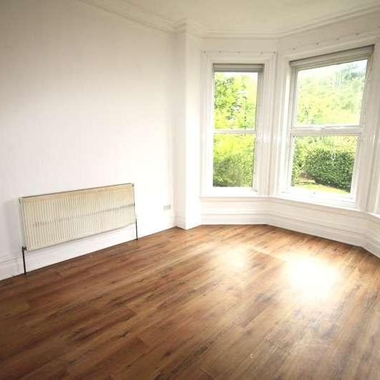 Regent Park Terrace, Leeds, LS6 - Photo 1