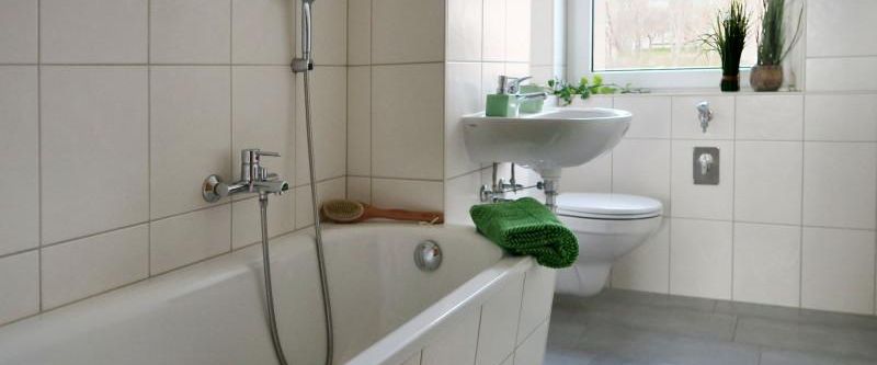 Ideal für kleine Familien! Moderne Ausstattung // Bad mit Wanne // Balkon // Grünes Umfeld! - Foto 1