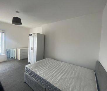 House share to rent - Photo 1