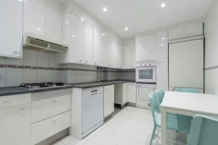 Calle de Ferraz, Madrid, Community of Madrid 28008 - Photo 3