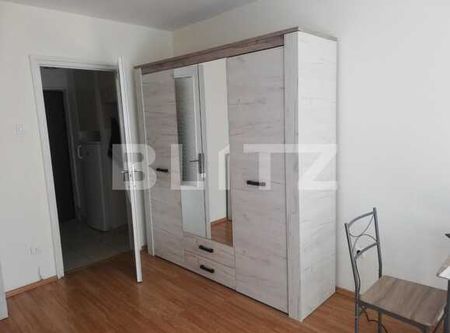 Garsoniera, 32 mp, zona Iulius Mall, recent renovata - Fotografie 3