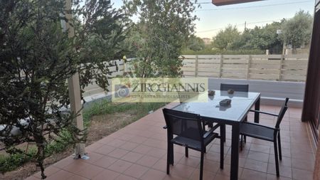Μονοκατοικία για ενοικίαση Πόρτο Ράφτη (Μαρκόπουλο) - Φωτογραφία 5