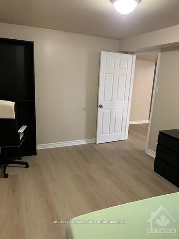 For Lease - 1721 QUEENSDALE Avenue, Blossom Park - Airport and Area, Ontario - Photo 4