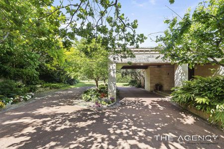 Riverside Luxury with Panoramic Swan River Views in Prestigious Mosman Park - Photo 4