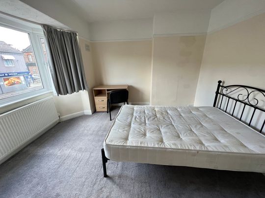 Garfield Terrace, Leeman Road - P10375 - Photo 1